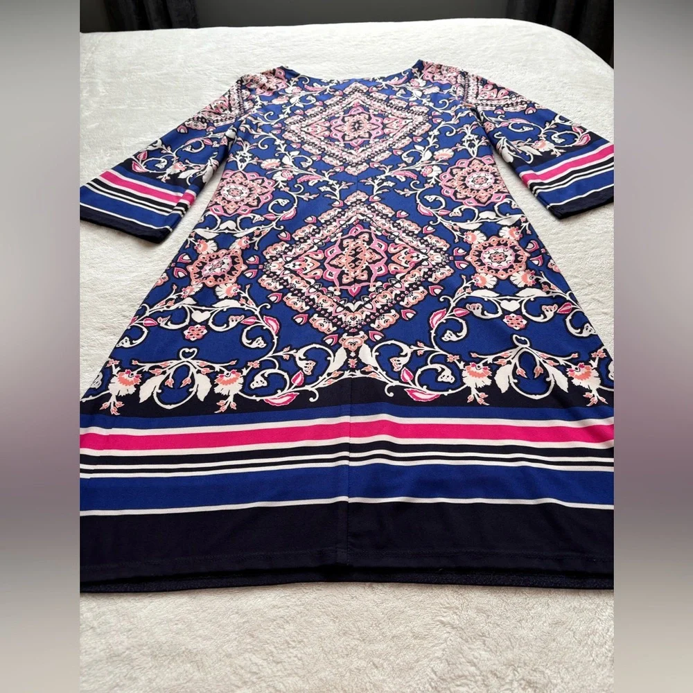 Jessica Howard Elegant Navy and Pink Patterned Shift Dress - Size 8 - Picture 9 of 12